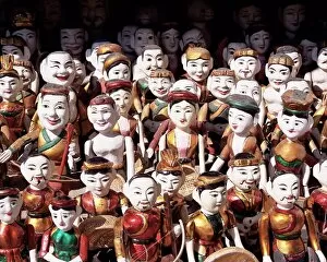 Human Face Gallery: Water puppets
