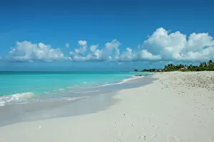 Images Dated 6th December 2015: World famous white sand on Grace Bay beach, Providenciales, Turks and Caicos, Caribbean