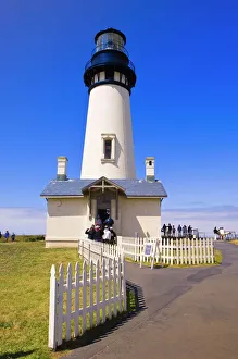 Yaquina Head Lighthouse, Oregon, United States of America, North America Yaquina Head Lighthouse, Oregon, United States of America, North America