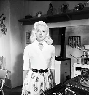 Images Dated 29th November 2008: Diana Dors in Leslie Arliss Miss Tulip Stays the Night (1955)