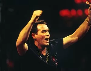 Images Dated 3rd January 1993: Bobby George - 1993 BDO World Darts Championship