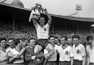 Manchester United Gallery: Bolton Wanderers captain Nat Lofthouse is chaired by his teammates after victory in the 1958 FA