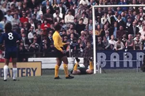 Images Dated 26th October 2010: Chelsea score a controversial goal against Ipswich in 1970 / 1