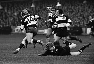 Rugby Gallery: David Duckham makes a break for the Barbarians against the All Blacks in 1973