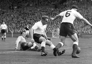 1956/57 British Home Championship Print: England vs Scotland at Wembley