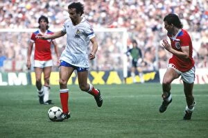2010 South Africa Gallery: Frances Michel Platini and Englands Bryan Robson - 1982 World Cup