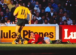Images Dated 15th July 1989: Ieuan Evans scores his famous try for the Lions in the 3rd Test - 1989 British Lions Tour of