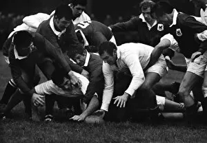 Images Dated 17th July 2012: London Welsh take on a Wales XV in 1969