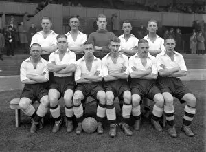 Images Dated 9th November 2009: Luton Town - 1939 / 40