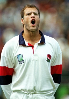 <b class=qtipBold><figcaption>Martin Bayfield</figcaption></b><br>Martin Bayfield (England) sings the National anthem. England 25 :22 Australia, Cape Town, Rugby Union World Cup 11/06/1995. Credit : Colorsport / Stuart MacFarlane<br><em>© Colorsport / Stuart MacFarlane</em> Martin Bayfield