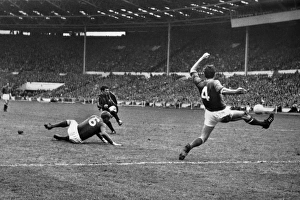 Neil Young Scores for Man City in the 1969 FA Cup Final Neil Young Scores for Man City in the 1969 FA Cup Final