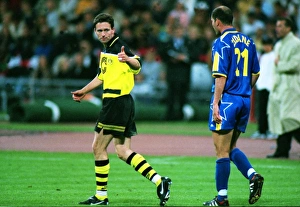 Paul Lambert and Zinedine Zidane during the 1997 Champions League Final Paul Lambert and Zinedine Zidane during the 1997 Champions League Final