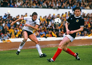 Images Dated 25th May 1985: Rous Cup: Scotland 1 England 0