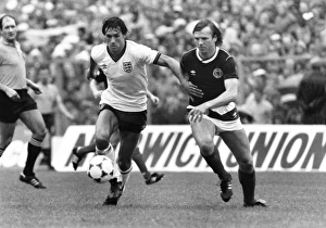 Images Dated 25th May 1985: Rous Cup: Scotland 1 England 0