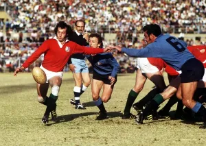 Gareth Edwards a true legend: Gareth Edwards clears the ball Print