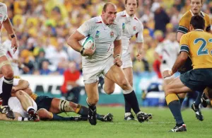 Rugby World Cup Prints: Lawrence Dallaglio Carries the Ball Print