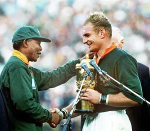 Rugby World Cup Prints: South Africa Captain Francois Pienaar receives the Rugby World Cup Print