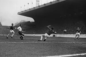 Images Dated 28th March 2007: Spurs Jimmy Greaves scores his sides first goal against Manchester United in the 1962 FA Cup