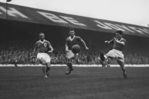 Images Dated 10th September 2008: Stanley Matthews competes with John Bramwell and Bobby Collins for the ball in 1958