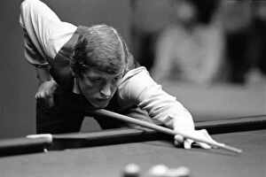 Images Dated 27th April 2010: Steve Davis at the 1981 World Championship