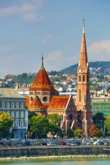 Buda Gallery: The Buda Calvinist Church in Budapest, Hungary