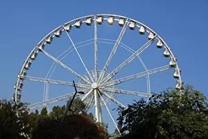 Ferris Collection: Budapest Eye ferris wheel, Budapest, Hungary