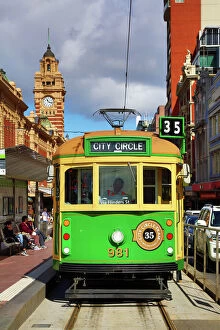 Trams Gallery: City Circle tram in Flinders Street, Melbourne, Victoria, Australia