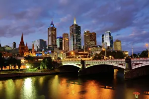 City skyline of Melbourne at sunset and Princes Bridge over the Yarra River, Melbourne City skyline of Melbourne at sunset and Princes Bridge over the Yarra River, Melbourne