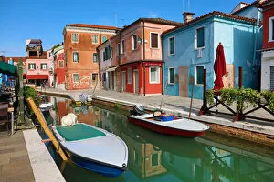 Burano Gallery: Colourful houses on the island of Burano, Venetian Lagoon, Venice, Italy