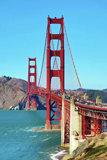 Golden Gallery: Golden Gate Bridge, San Franciso, California, USA