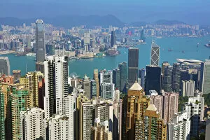 Hong Kong Collection: Hong Kong city skyline and Victoria Harbour in Hong Kong, China