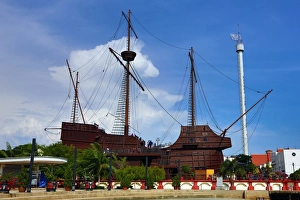 Malacca Maritime Mueum in a replica of the Flora de la Mar sailing ship in Malacca Malacca Maritime Mueum in a replica of the Flora de la Mar sailing ship in Malacca