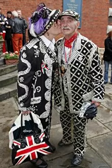 Images Dated 9th October 2011: Pearly Kings and Queens