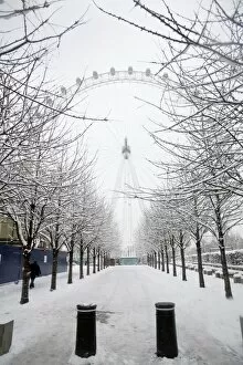 Images Dated 2nd February 2009: Snow in London