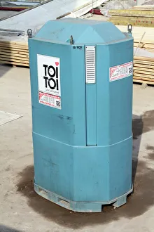Images Dated 14th March 2011: Toi Toi blue portaloo