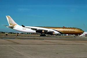 <b class=qtipBold><figcaption>Airbus A340 Gulf Air</figcaption></b><br>gulf air a340 lhr anisman new livery<br><em>© Flight Global 2009 - All Rights Reserved</em> Airbus A340 Gulf Air