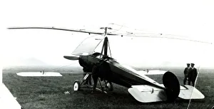 <b class=qtipBold><figcaption>Autogyro, Ist in England UK</figcaption></b><br><br><em>© Flight Global 2009 - All Rights Reserved</em> Autogyro, Ist in England UK