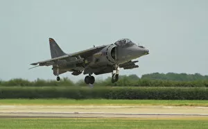 Images Dated 1st July 2006: BAe Harrier GR7A