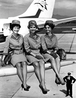 <b class=qtipBold><figcaption>Beauties on the Wing</figcaption></b><br>Published October 2nd 1963.<br><em>© Flightglobal</em> Beauties on the Wing