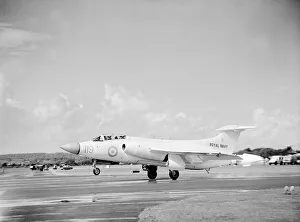<b class=qtipBold><figcaption>Blackburn Buccaneer</figcaption></b><br>Blackburn Buccaneer S1 XN928 09/09/62 SBAC<br><em>© Flight Global 2009 - All Rights Reserved</em> Blackburn Buccaneer