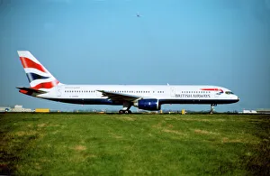 <b class=qtipBold><figcaption>Boeing 757-200</figcaption></b><br>press b757-200 g side ba lhr plane taking off behind<br><em>© Flight Global 2009 - All Rights Reserved</em> Boeing 757-200