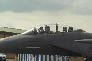 <b class=qtipBold><figcaption>Boeing F-15E Eagle cockpit</figcaption></b><br>Pilot, Maj Trent Hill ((USAF) & Wso, Capt Micheal Alexander (USAF) taki their F15E Eagle at RAF Waddington.<br><em>© ian loasby@onetel.com</em> Boeing F-15E Eagle cockpit