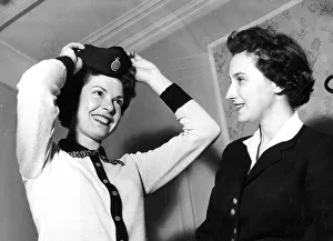 <b class=qtipBold><figcaption>The Cap Fits</figcaption></b><br>Sally Holder, 21. Published March 3rd 1960<br><em>© Flightglobal</em> The Cap Fits