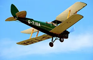 <b class=qtipBold><figcaption>DH82 Tiger Moth</figcaption></b><br>Randall - 82 tiger moth<br><em>© Flight Global 2009 - All Rights Reserved</em> DH82 Tiger Moth