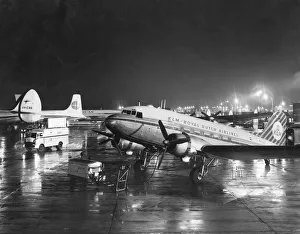 <b class=qtipBold><figcaption>Douglas DC3 KLM</figcaption></b><br>KLM DC3 41255s brochure picture<br><em>© Flight Global 2009 - All Rights Reserved</em> Douglas DC3 KLM