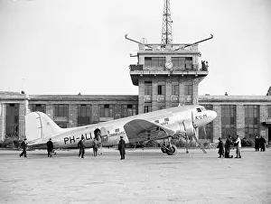 <b class=qtipBold><figcaption>1930's Civil</figcaption></b><br><br><em>© Flight Global 2009 - All Rights Reserved</em> 1930's Civil