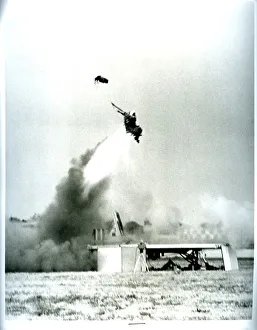 <b class=qtipBold><figcaption>Ejector seat being tested</figcaption></b><br><br><em>© Flight Global 2009 - All Rights Reserved</em> Ejector seat being tested