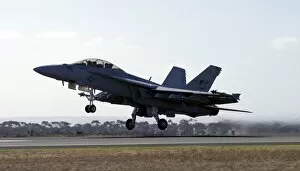 Images Dated 13th February 2003: Flight, F-18-1