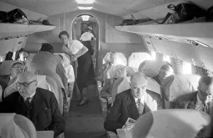<b class=qtipBold><figcaption>Interior: DH Comet</figcaption></b><br>DH Comet interior 1958<br><em>© Flight Global 2009 - All Rights Reserved</em> Interior: DH Comet