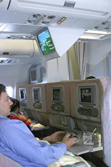 <b class=qtipBold><figcaption>Interior: pax watching screen</figcaption></b><br><br><em>© Flight Global 2009 - All Rights Reserved</em> Interior: pax watching screen